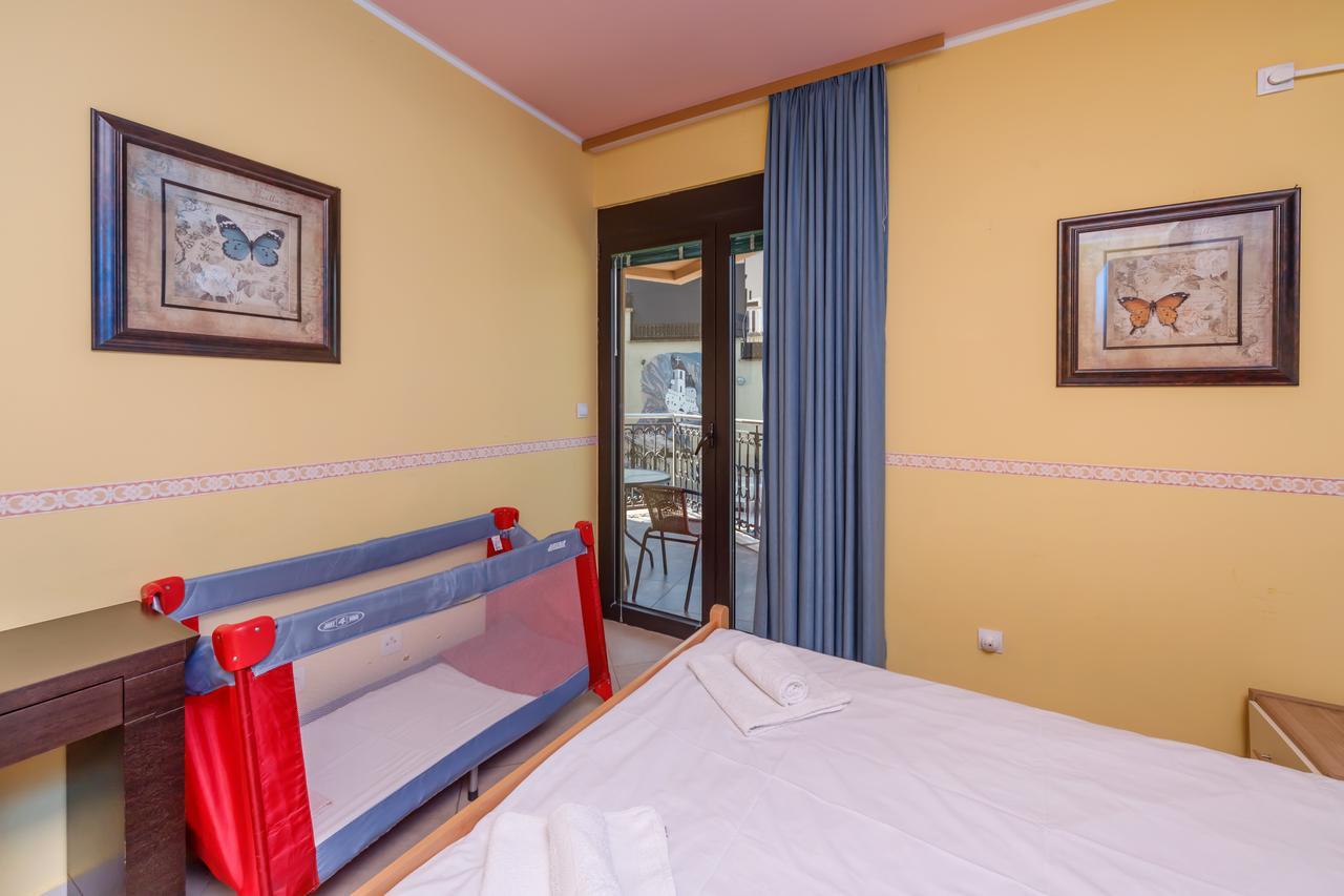 Apartments Coral Котор Экстерьер фото